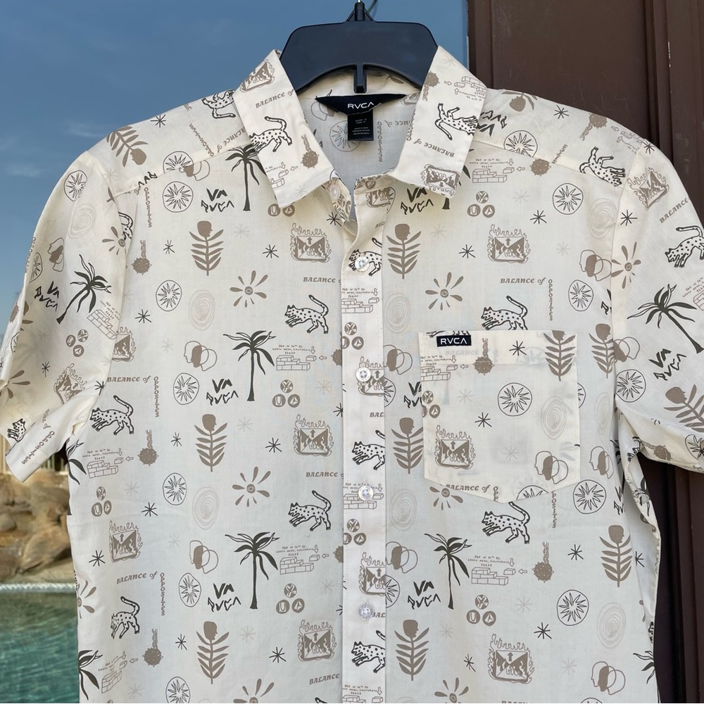 RVCA Short Sleeve Shirt Small
